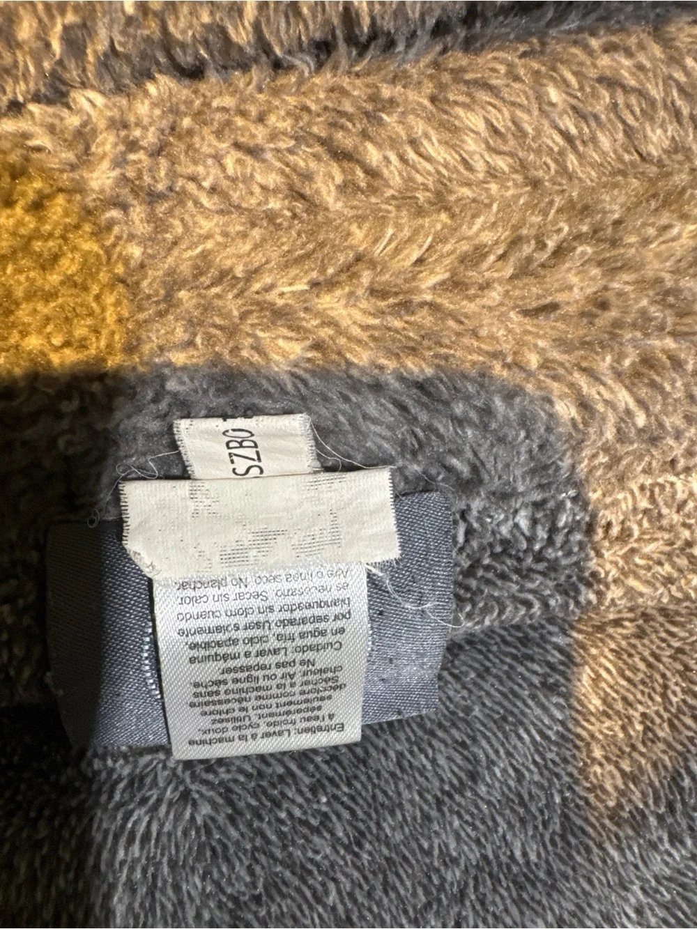 Berkshire Silver Gray Plush Throw Blanket
